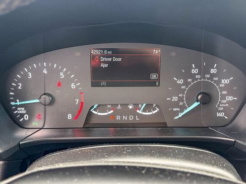 Used 2022 Ford Escape SE w/ SE Sport Appearance Package FWD image 10