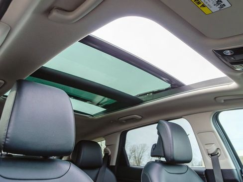 Used 2023 Kia Sportage SX image 26