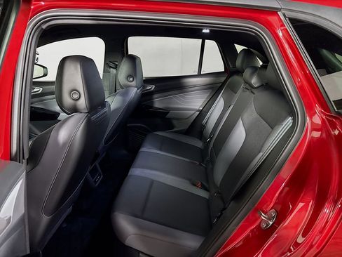 Used 2023 Volkswagen ID.4 S image 21