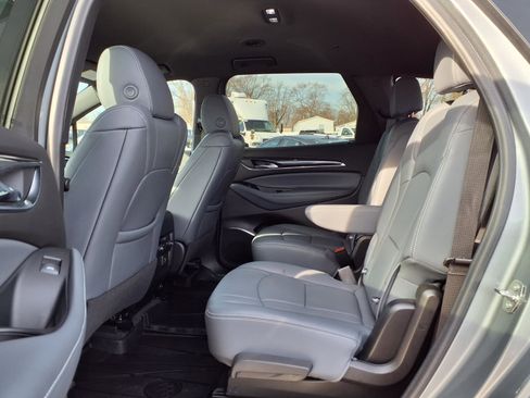 Used 2024 Buick Enclave Essence w/ Technology Package image 23