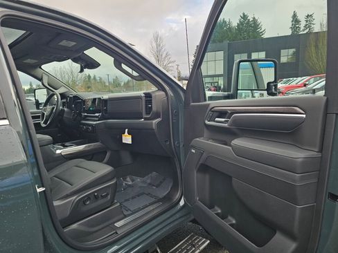 New 2026 Chevrolet Silverado 2500 LTZ w/ LTZ Premium Package image 31