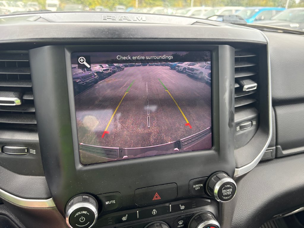Used 2020 RAM 1500 Big Horn AWD/4WD image 18