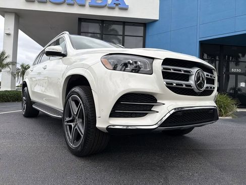 Used 2023 Mercedes-Benz GLS 450 4MATIC w/ AMG Line Exterior image 18