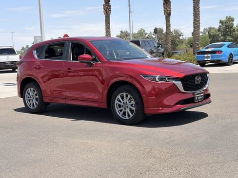 Used 2025 MAZDA CX-5 AWD 2.5 S w/ Preferred Package image 4