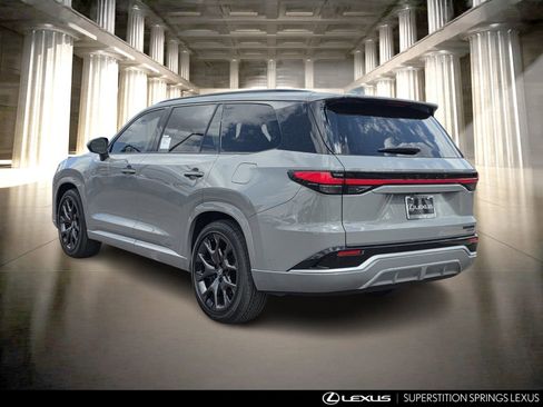 New 2026 Lexus TX 500h AWD image 6