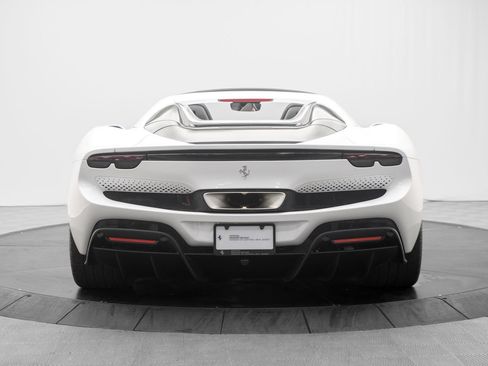 Used 2025 Ferrari 296 GTS RWD image 4