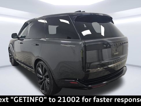 Used 2023 Land Rover Range Rover SV AWD/4WD image 3