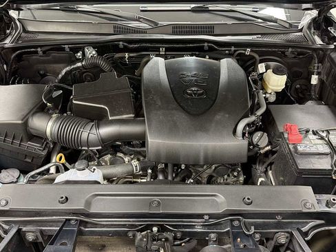 Certified 2021 Toyota Tacoma TRD Sport w/ TRD Premium Sport Package image 31