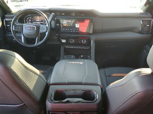 Used 2024 GMC Sierra 2500 AT4 w/ AT4 Premium Plus Package image 25