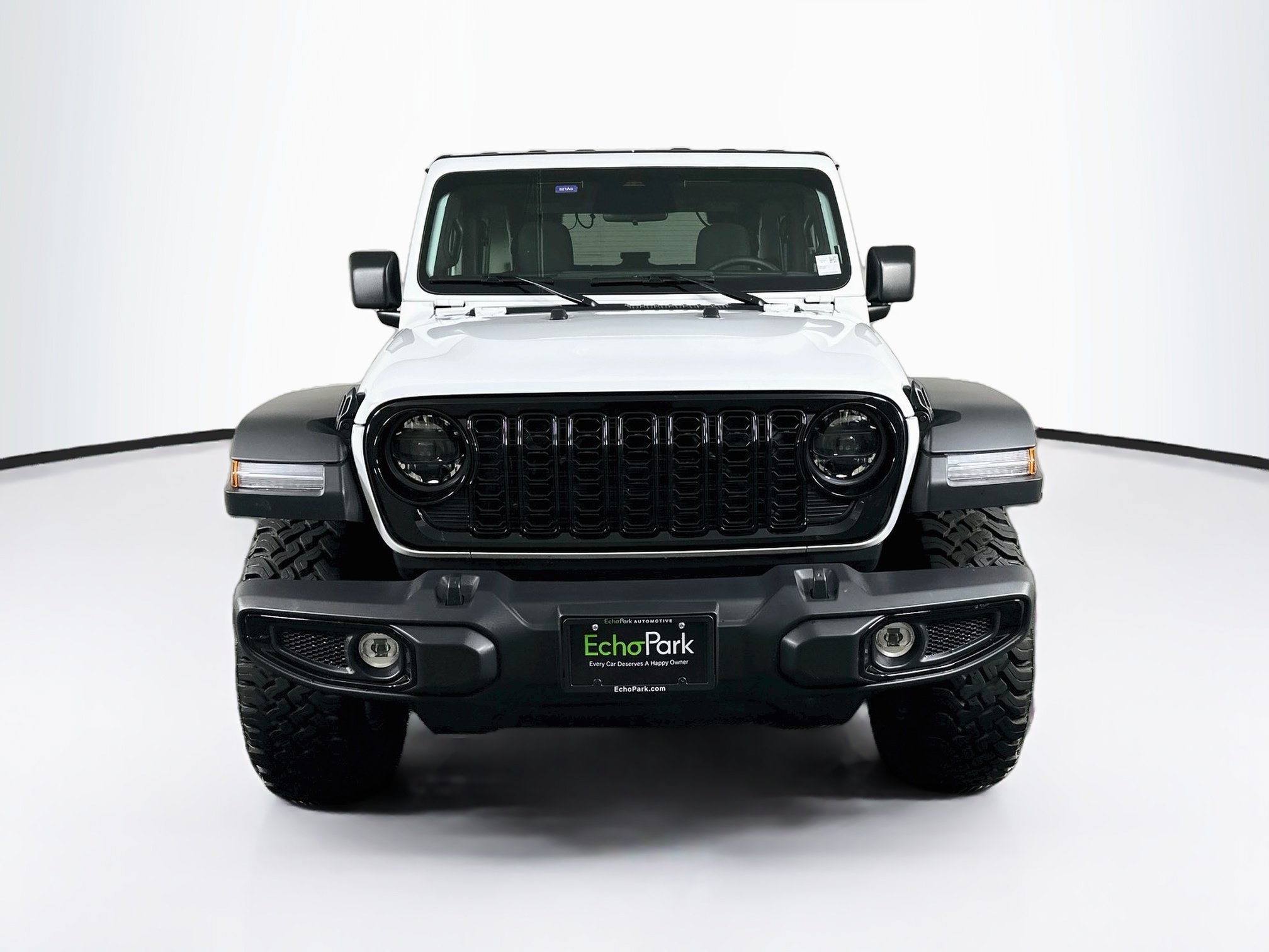 Used 2025 Jeep Wrangler Sport AWD/4WD image 2