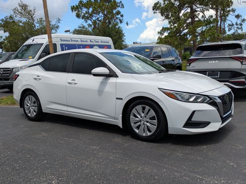 Used 2020 Nissan Sentra S FWD image 1