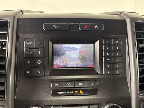 Used 2018 Ford F150 XLT image 13