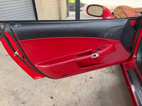 Used 2009 Chevrolet Corvette Convertible w/ Preferred Equipment Group RWD image 20