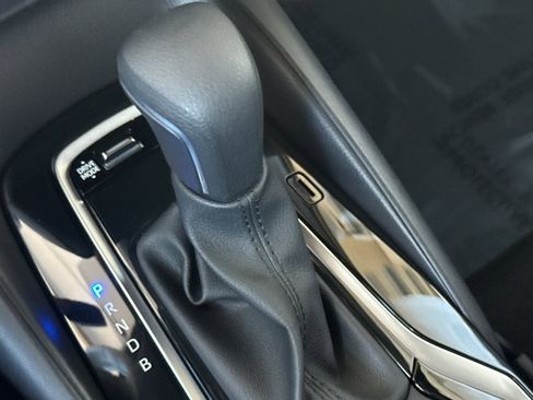 Certified 2025 Toyota Corolla SE image 24