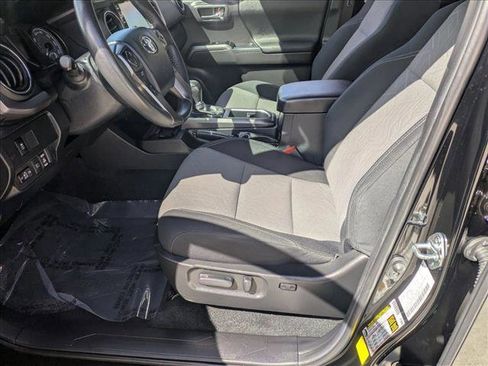 Certified 2023 Toyota Tacoma TRD Off-Road image 13