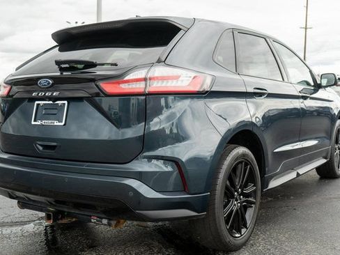 Used 2022 Ford Edge ST-Line w/ Cold Weather Package AWD/4WD image 6