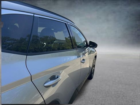 Used 2023 Hyundai Tucson Limited FWD image 32