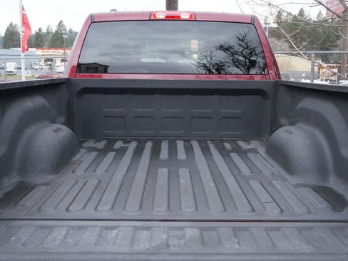 Used 2019 RAM 1500 Tradesman w/ Tradesman SXT Package image 21