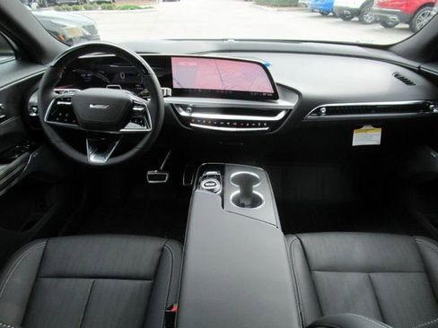 New 2026 Cadillac Lyriq V image 13
