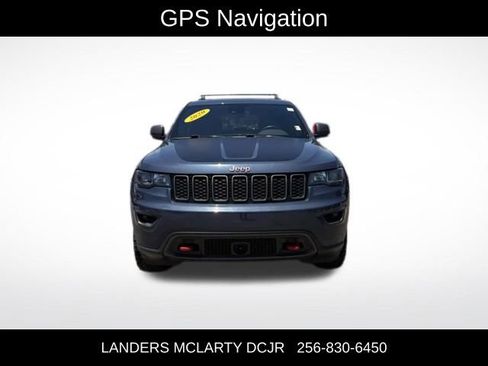 Used 2020 Jeep Grand Cherokee Trailhawk w/ Trailhawk Luxury Group AWD/4WD image 4