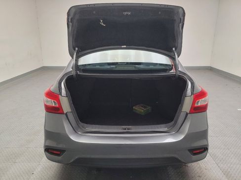 Used 2016 Nissan Sentra SV FWD image 29