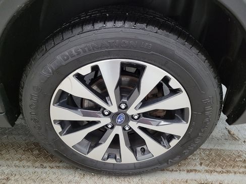 Used 2016 Subaru Outback 3.6R Limited image 31