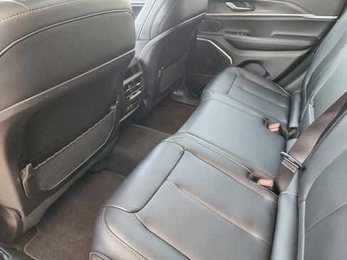 New 2026 Jeep Grand Cherokee Limited w/ Limited Altitude Package RWD image 21