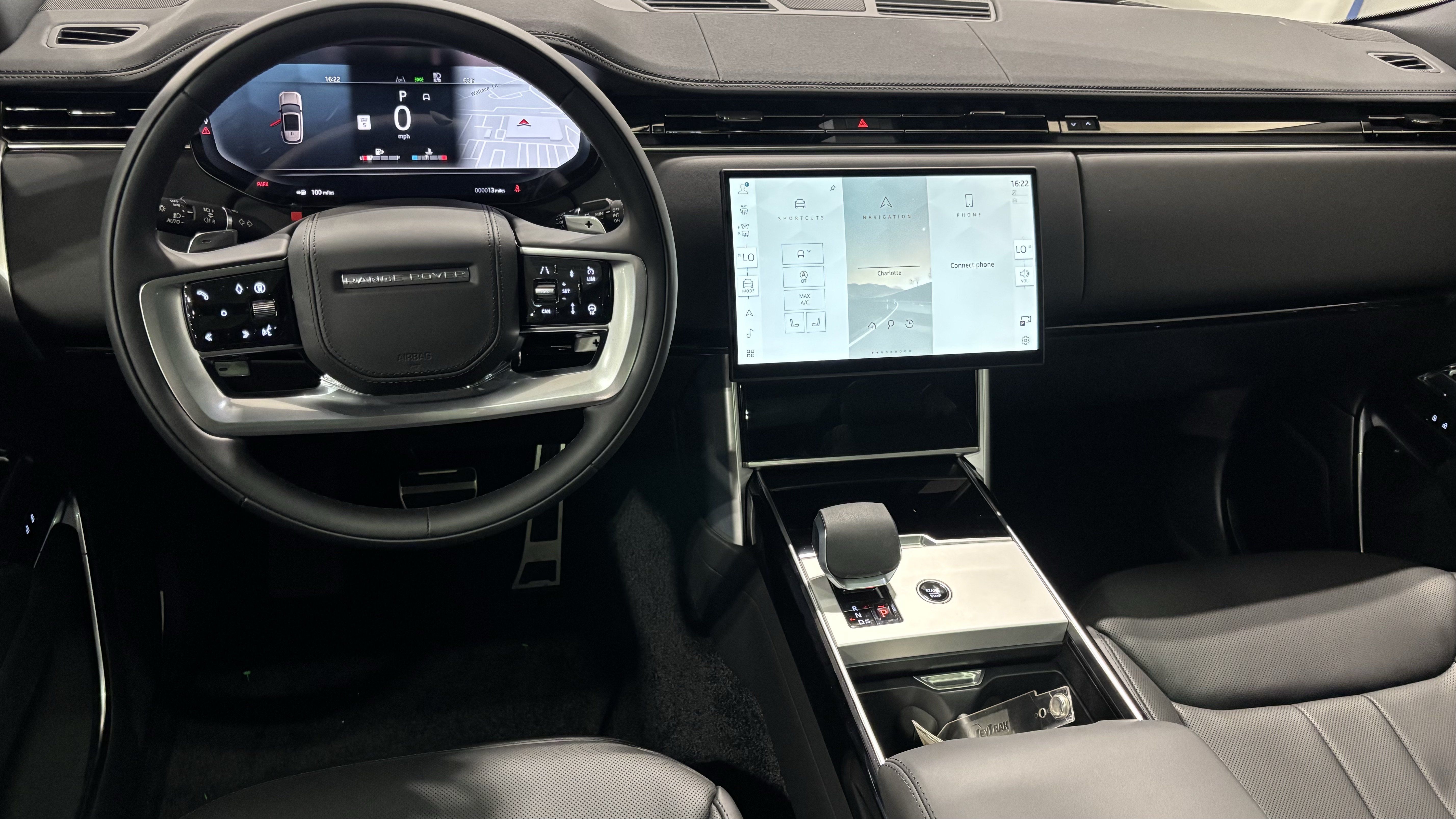 New 2026 Land Rover Range Rover Long Wheelbase SE AWD/4WD image 5