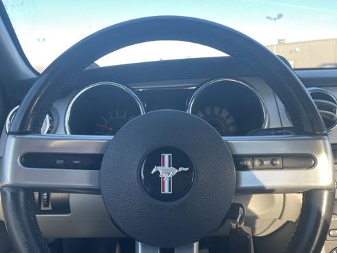 Used 2007 Ford Mustang GT Premium image 14