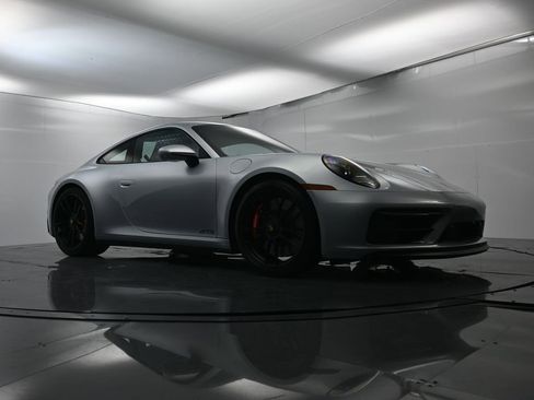 Used 2022 Porsche 911 Carrera 4 GTS image 48