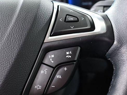 Used 2024 Ford Edge SEL w/ Convenience Package image 32