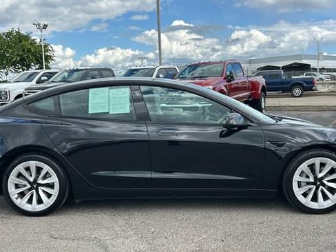 Used 2021 Tesla Model 3 Long Range AWD/4WD image 2