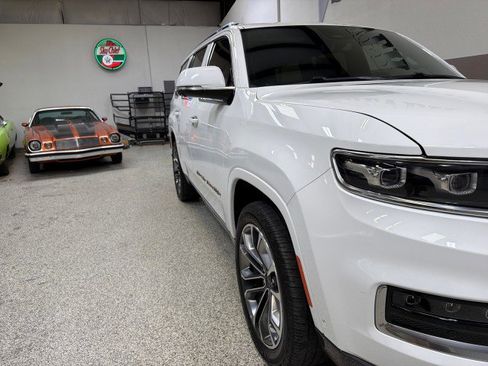 Used 2022 Jeep Grand Wagoneer Series III w/ Rear Seat Video Group 1 image 41