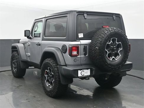 Used 2020 Jeep Wrangler Sport image 4