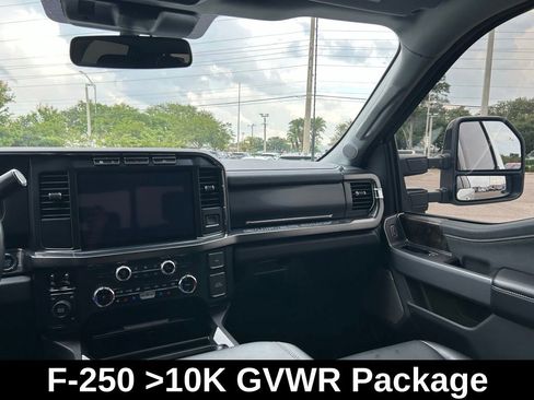 Used 2024 Ford F250 Lariat AWD/4WD image 11