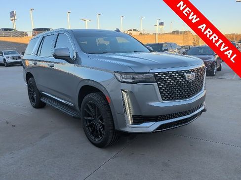 Used 2022 Cadillac Escalade Premium Luxury w/ LPO, Floor Liner Package image 1