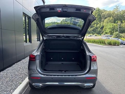 Used 2025 Mercedes-Benz GLA 250 4MATIC image 39