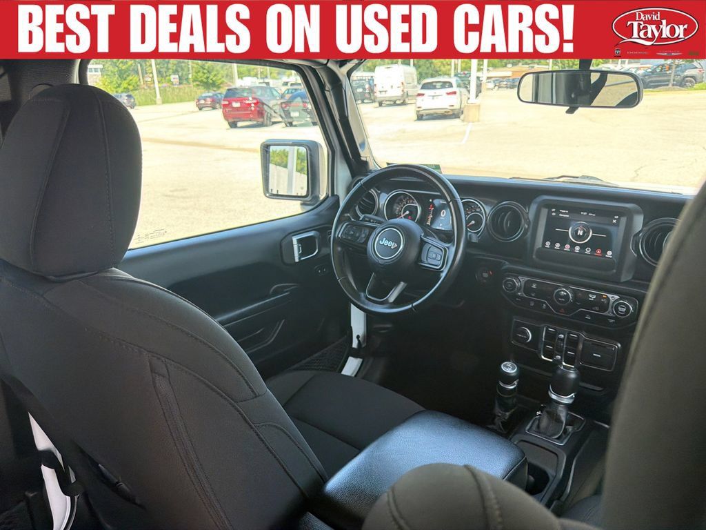 Used 2022 Jeep Gladiator Sport AWD/4WD image 35