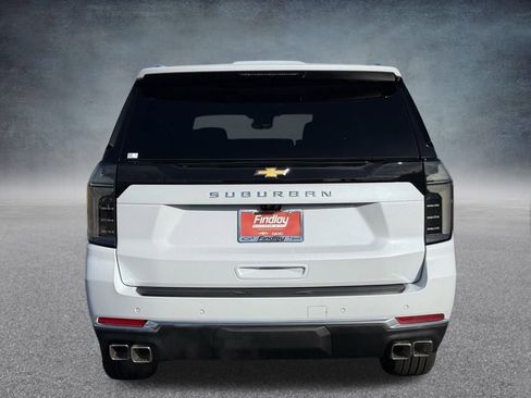 New 2026 Chevrolet Suburban High Country image 4