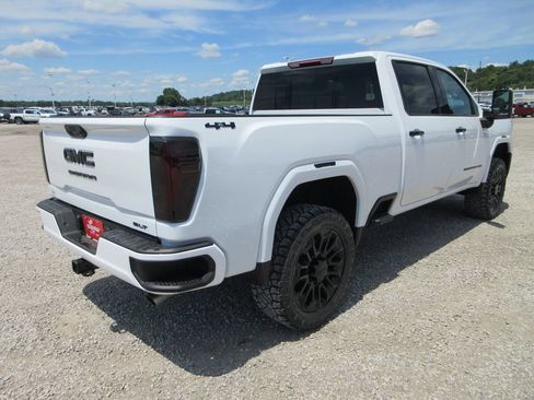 New 2026 GMC Sierra 2500 SLT w/ SLT Convenience Package AWD/4WD image 5
