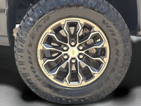 Used 2019 Chevrolet Colorado ZR2 AWD/4WD image 26