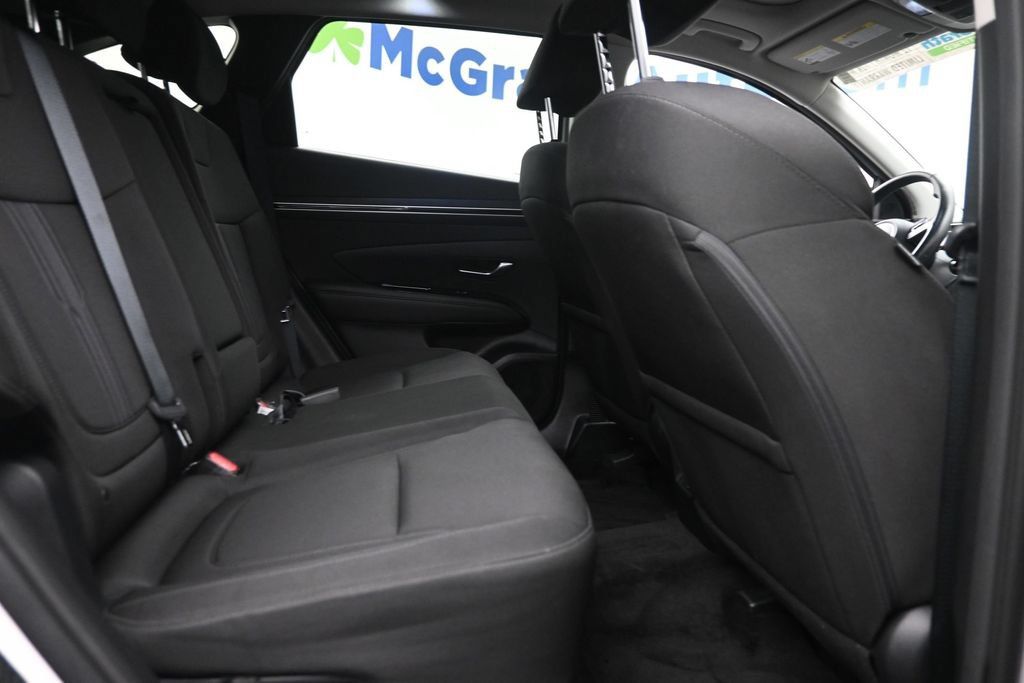 Used 2022 Hyundai Tucson SEL w/ Cargo Package AWD/4WD image 10