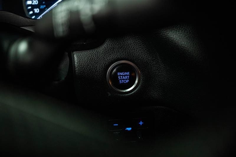 Used 2023 Toyota Tundra Limited AWD/4WD image 19