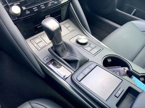 Used 2023 Lexus IS 350 F Sport image 16