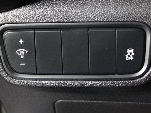 Used 2020 Kia Soul LX image 21