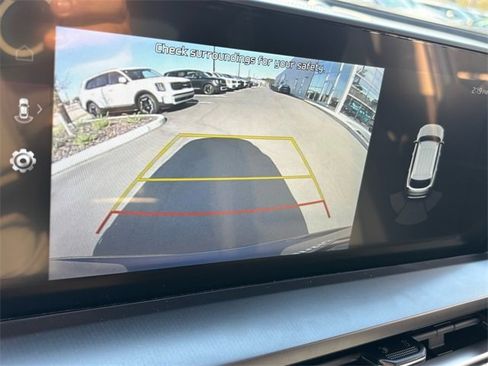 New 2025 Kia Telluride S image 21