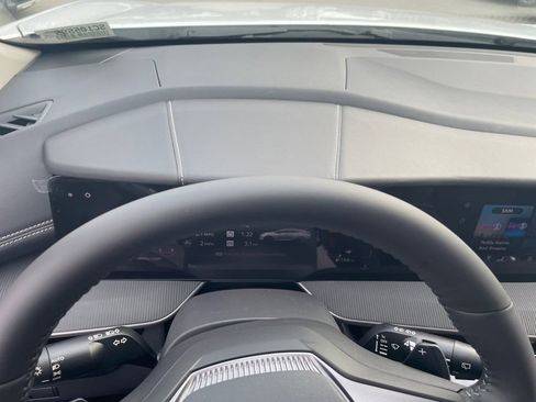 Certified 2025 Nissan Murano SV image 27