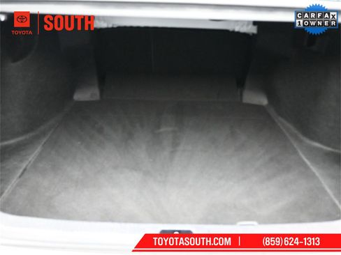 Used 2024 Toyota Camry SE image 25