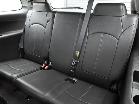 Used 2017 GMC Acadia Limited SLT image 22