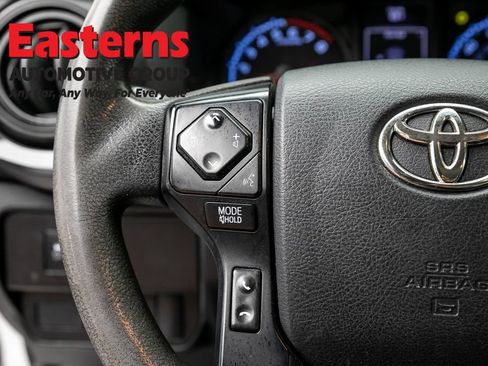 Used 2020 Toyota Tacoma SR RWD image 14